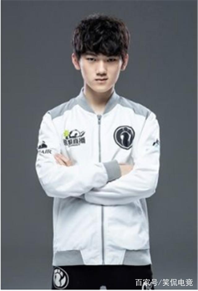 电竞比分网：王者荣耀KPL秋季赛，成都AG超玩会实力碾压 3：1 上海EDG.M